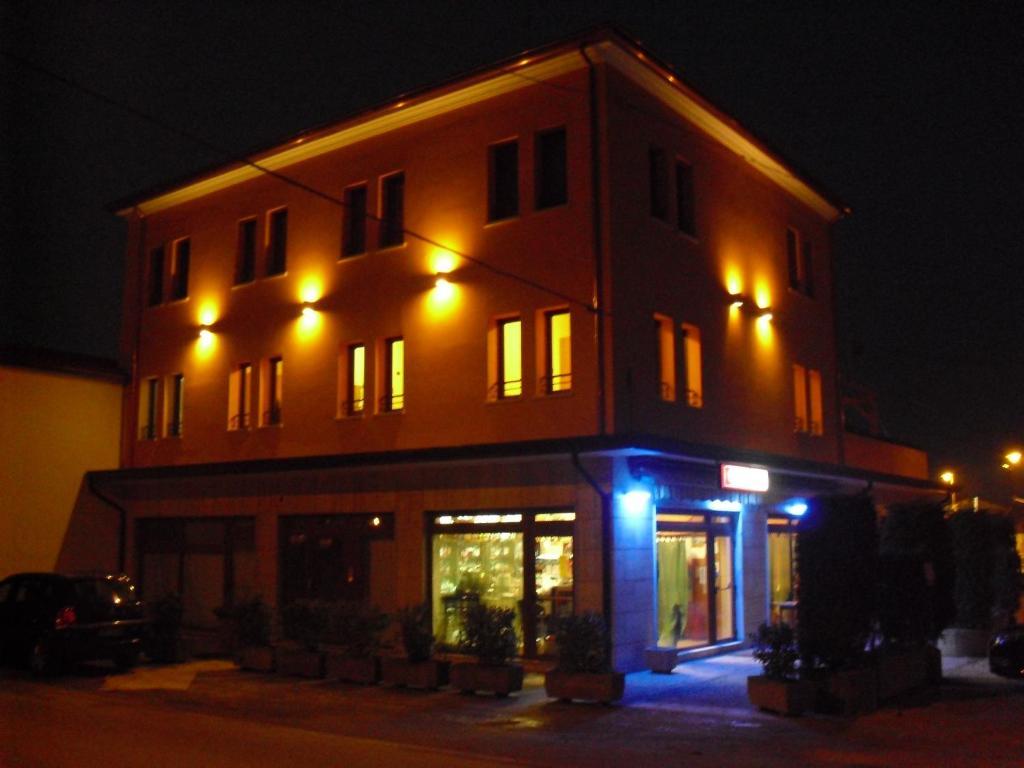 مبيت وإفطار مالكونتينتا Alloggi Laguna المظهر الخارجي الصورة